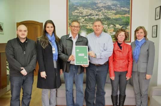 ACINP apresenta planos para Festimalha 2015 na Prefeitura Municipal